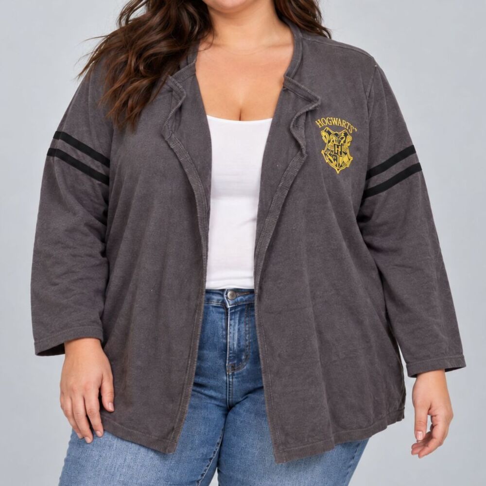 Torrid Harry Potter Hogwarts Cardigan Sweater Women’s Size 4 4X Gray Varsity